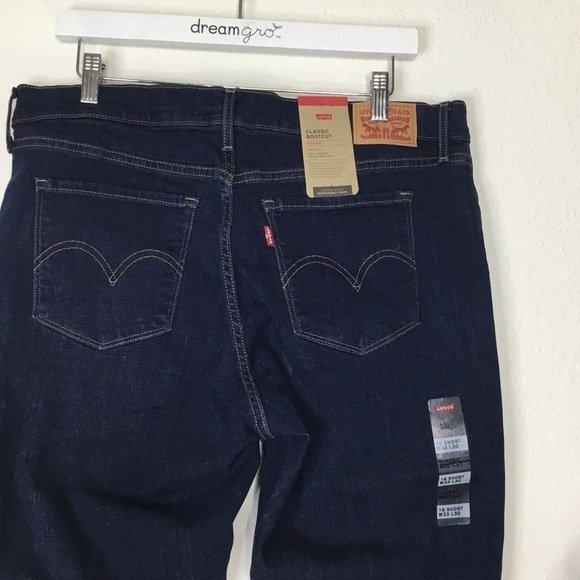 PLUS NWT Levi’s Classic Bootcut Jeans - Picture 4 of 5